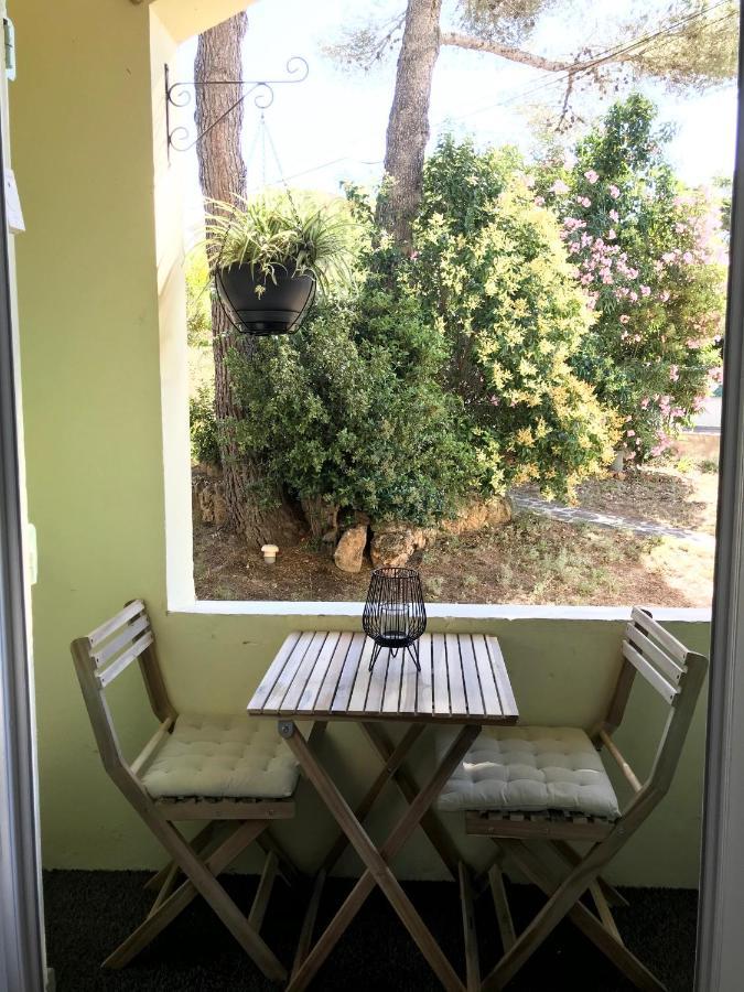 Grand F2 Quartier Les Plaines, Boulouris Proche Mer Et Port Santa-Lucia Saint-Raphaël المظهر الخارجي الصورة